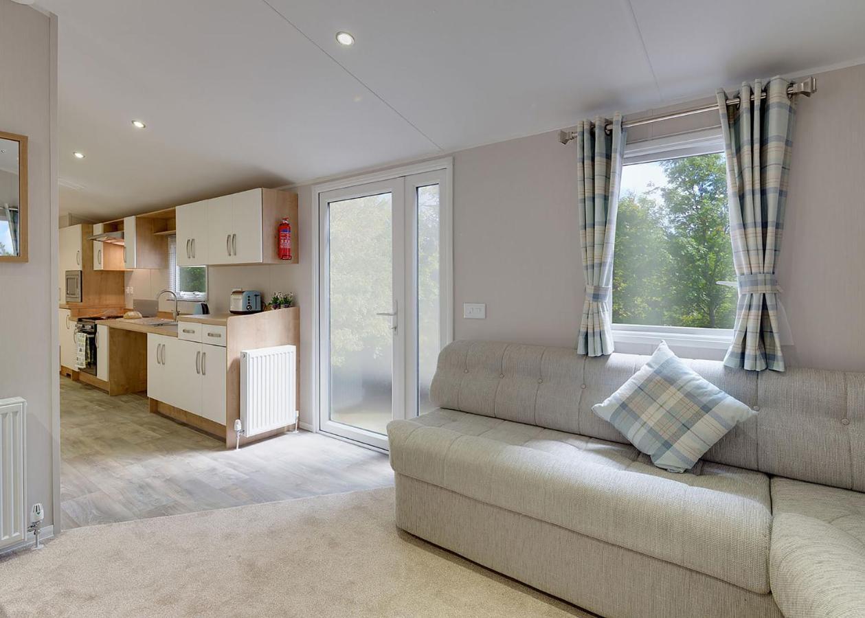 Coldingham Bay Leisure Park Hotel Bagian luar foto